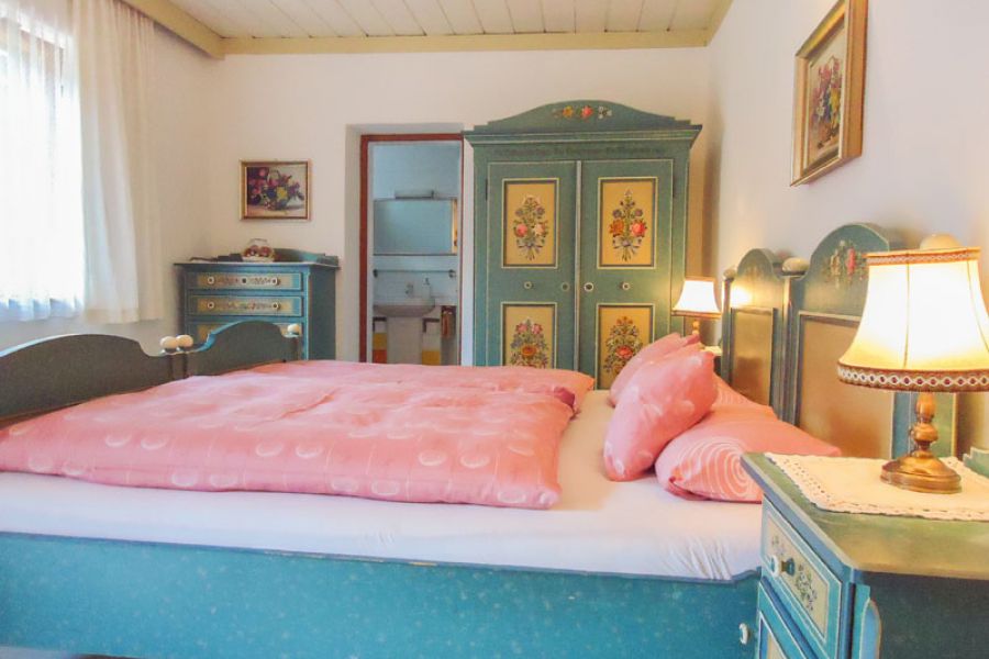 Schlafzimmer Lofer